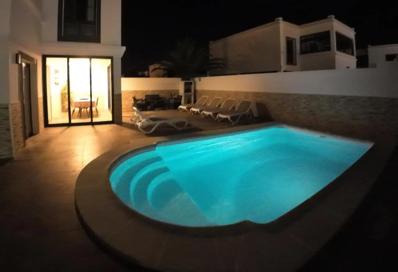Fashion Villa Vivalavida, Private Pool X Parking Playa Blanca  0*, Playa Blanca (Lanzarote)