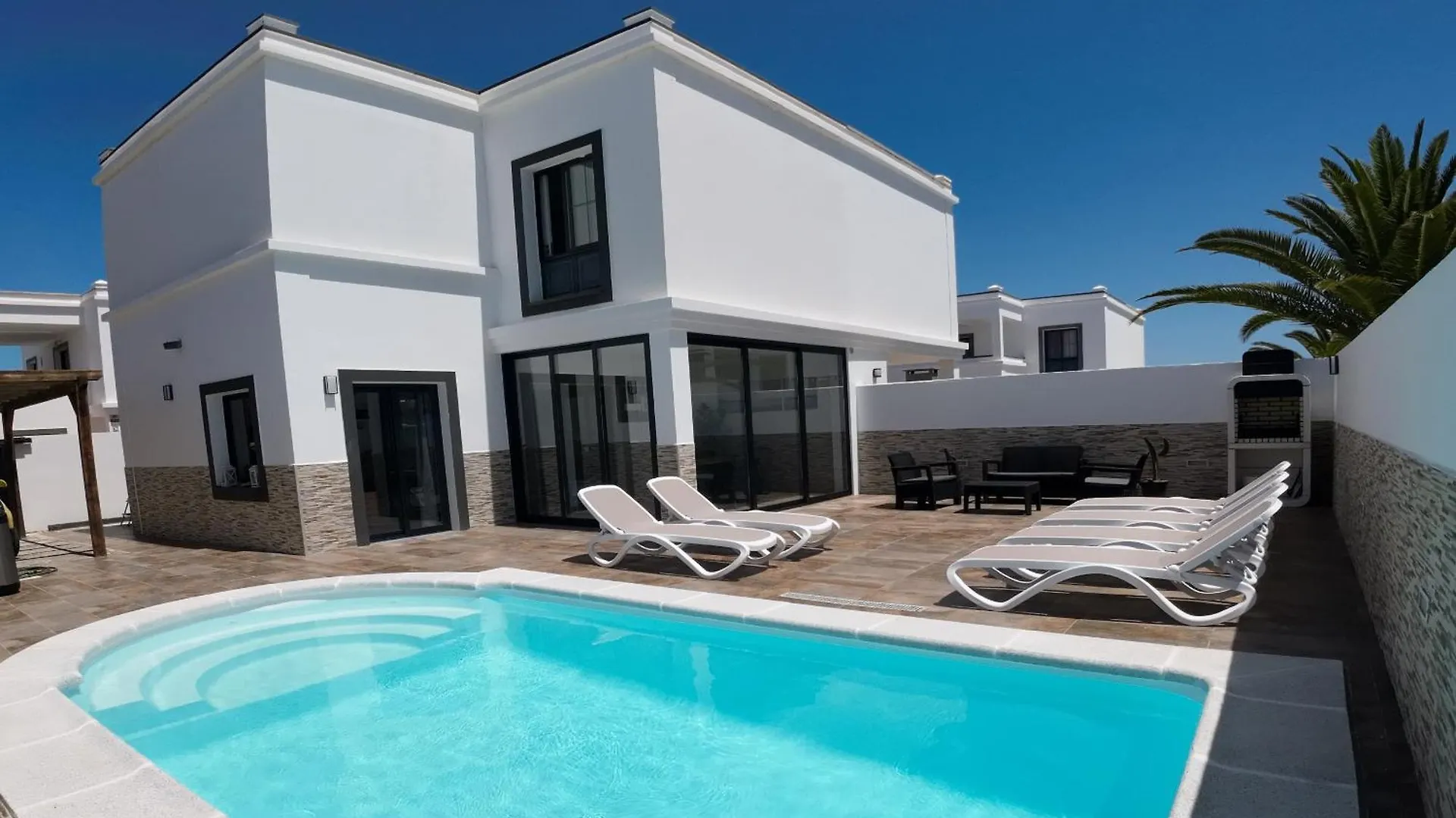 Fashion Villa Vivalavida, Private Pool X Parking Playa Blanca